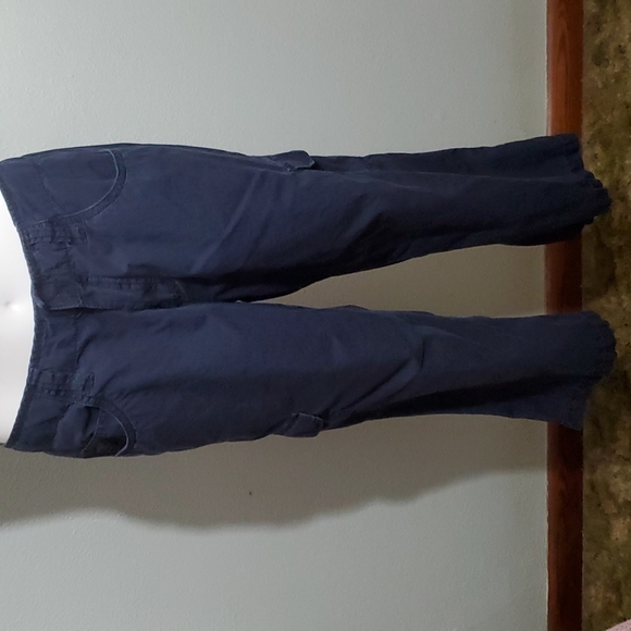 CARIBBEAN JOE Women's Navy Blue 7-Pocket Capris-Velcro-EUC-Sz 8 - Picture 1 of 17
